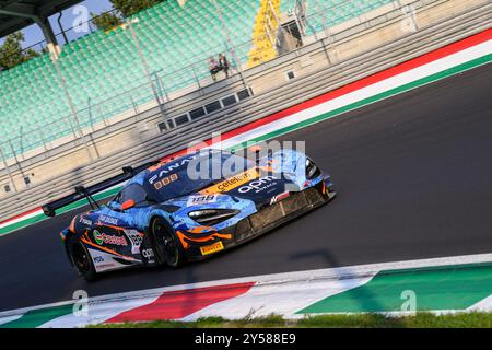 Monza, Italie. 20 septembre 2024. Miguel RAMOS (PRT) au volant du GARAGE 59 #188 au virage 11 lors de la séance d'essais Bronze du Fanatec GT World Challenge Round 8 2024 à l'Autodromo Nazionale de Monza (Italie). Crédit : Riccardo Righetti/Alamy Live News Banque D'Images