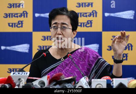 New Delhi, Inde. 20 septembre 2024. NEW DELHI, INDE - 20 SEPTEMBRE : le ministre du Cabinet de Delhi et désigné M. Atishi de Delhi s'adressant à une conférence de presse au Pt. Ravi Shankar Shukla Lane le 20 septembre 2024 à New Delhi, Inde. (Photo de Sonu Mehta/Hindustan Times/Sipa USA ) crédit : Sipa USA/Alamy Live News Banque D'Images