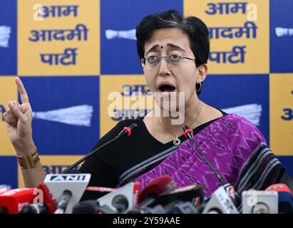 New Delhi, Inde. 20 septembre 2024. NEW DELHI, INDE - 20 SEPTEMBRE : le ministre du Cabinet de Delhi et désigné M. Atishi de Delhi s'adressant à une conférence de presse au Pt. Ravi Shankar Shukla Lane le 20 septembre 2024 à New Delhi, Inde. (Photo de Sonu Mehta/Hindustan Times/Sipa USA ) crédit : Sipa USA/Alamy Live News Banque D'Images