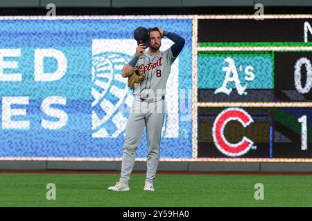 Kansas City, Missouri, États-Unis. 16 septembre 2024. Matt Vierling (8 ans), le joueur de droite des Tigers de Détroit, lors d'un match contre les Tigers de Détroit au Kauffman Stadium à Kansas City, Missouri. David Smith/CSM/Alamy Live News Banque D'Images