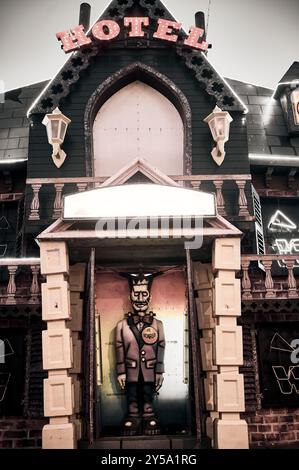 Illuminations Blackpool automne 2024. L'hôtel hanté Banque D'Images