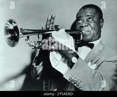 Louis Armstrong, trompettiste jazz, 1953 Banque D'Images