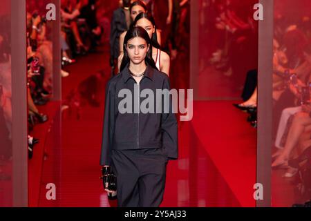 Milan, Italien. 20 septembre 2024. GUCCI Spring/Summer 2025 Runway pendant la Fashion week de Milan le 2024 septembre - Milan, Italie 20/09/2024 Credit : dpa/Alamy Live News Banque D'Images