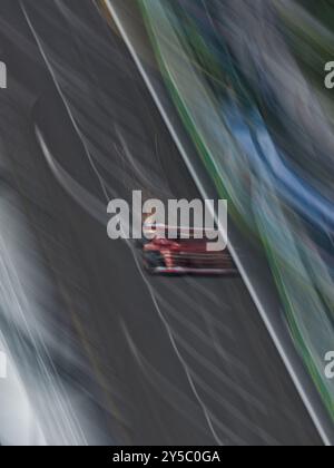 Singapour. 21 septembre 2024. 16 LECLERC Charles (mco), Scuderia Ferrari SF-24, action lors du Grand Prix de formule 1 de Singapour 2024, 18e manche du Championnat du monde de formule 1 2024 du 20 au 22 septembre 2024 sur le circuit Marina Bay, à Singapour, Singapour Banque D'Images