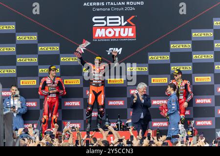 Podium de Race1 lors du Championnat du monde FIM Superbike Acerbis Italian Round au circuit de Cremona, San Martino del Lago, Italie le 21 septembre 2024 lors du Championnat du monde Acerbis Italian Round, World Superbike - SBK race à Cremona, Italie, le 21 septembre 2024 Banque D'Images