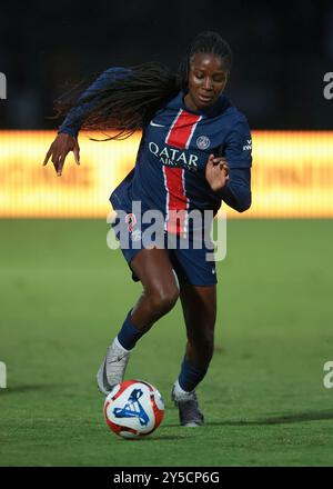 Biella, Italie. 18 septembre 2024. Thiniba Samoura du PSG lors du match de l'UEFA Womens Champions League au Stadio Comunale Vittorio Pozzo Lamarmora, Biela. Le crédit photo devrait se lire : Jonathan Moscrop/Sportimage crédit : Sportimage Ltd/Alamy Live News Banque D'Images