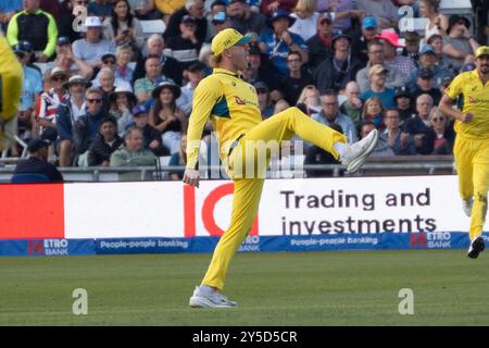 Australie Jake Fraser-McGurk attrape Angleterre Smith - Angleterre vs Australie - Metro Bank One Day International Series - Headingley - 21/09/24 Banque D'Images