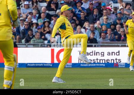 Australie Jake Fraser-McGurk attrape Angleterre Smith - Angleterre vs Australie - Metro Bank One Day International Series - Headingley - 21/09/24 Banque D'Images