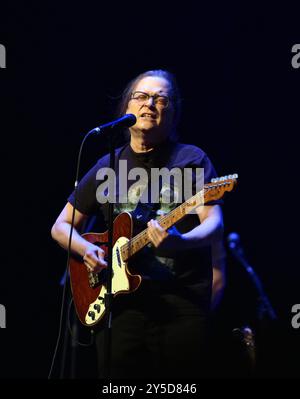 20 septembre 2024, Norfolk, Virginie, États-Unis : TRAVIS TRITT, lauréat des Grammy, CMA et Billboard, sort de ses chansons country pour les gens au Norva à Norfolk, Virginie, le 28 juin 2021..Â©Jeff Moore (Credit image : © Jeff Moore/ZUMA Press Wire) USAGE ÉDITORIAL SEULEMENT! Non destiné à UN USAGE commercial ! Banque D'Images