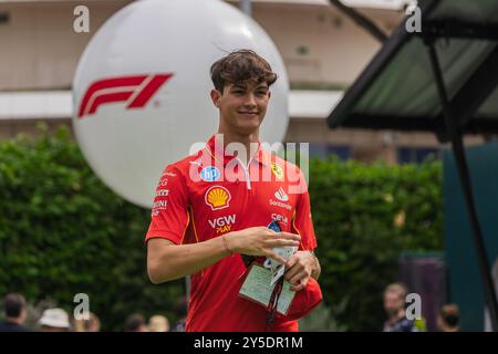 Marina Bay Street circuit, Singapour, Singapour. 21 septembre 2024 ; Ollie Bearman lors du Grand Prix de formule 1 de Singapour crédit : Jay Hirano/AFLO/Alamy Live News Banque D'Images