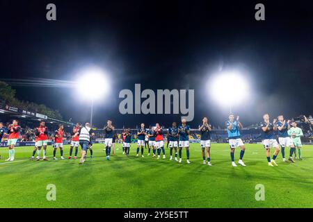 WAALWIJK, PAYS-BAS - 21 SEPTEMBRE : Nick Olij de Sparta Rotterdam, Boyd Reith de Sparta Rotterdam, Teo Leon Quintero de Sparta Rotterdam, Mike Eerdhuijzen de Sparta Rotterdam, Djevencio van der Kust de Sparta Rotterdam, Pelle Clément de Sparta Rotterdam, Camiel Neghli de Sparta Rotterdam, Joshua Kitolano de Sparta Rotterdam, Tobias Lauritsen de Rotterdam Mike Kleijn de Sparta Rotterdam, Julian Baas de Sparta Rot Banque D'Images