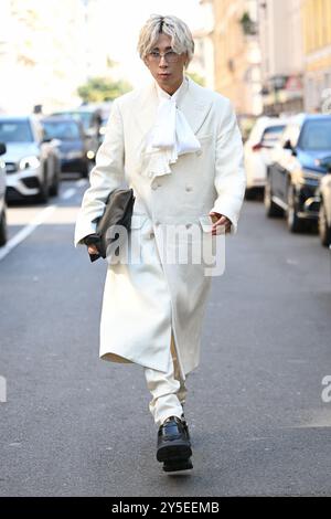 Milan, Italie. 21 septembre 2024. VIP arrive au défilé Dolce&Gabbana pendant le Milan Womenswear printemps/été 2025 le 21 septembre 2024 à Milan, Italie crédit : Tiziano Ballabio/Alamy Live News Banque D'Images