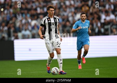 Turin, Italie. 21 septembre 2024. Nicolo Savona (Juventus) lors du match de Serie A italien opposant la Juventus 0-0 Napoli au stade Allianz le 21 septembre 2024 à Turin, Italie. Crédit : Maurizio Borsari/AFLO/Alamy Live News Banque D'Images