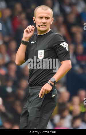 Birmingham, Royaume-Uni. 21 septembre 2024. Arbitre Andrew Kitchen lors du match du West Bromwich Albion FC v Plymouth Argyle FC SKY BET EFL Championship aux Hawthorns, West Bromwich, Birmingham, Angleterre, Royaume-Uni le 21 septembre 2024 Credit : Every second Media/Alamy Live News Banque D'Images