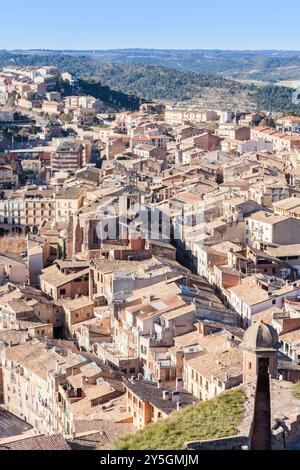 Vue du village de Cardona depuis le château et la collégiale de San Vicente, Barcelone, Espagne Banque D'Images