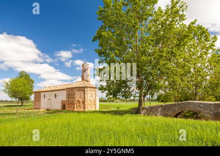 Chapelle de Virgen del Puente près de Sahagun, Chemin de Saint-Jacques de Compostelle, Leon, Espagne Banque D'Images