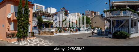 La jolie vieille ville de Malia en Crète, Grèce - très différente de la ville de fête pour laquelle Malia est connue. Banque D'Images