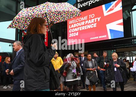 Liverpool, Royaume-Uni. 22 septembre 2024. Ambiance à la conférence du Parti travailliste à Liverpool. Le crédit photo devrait se lire comme suit : Matt Crossick/Empics/Alamy Live News Banque D'Images