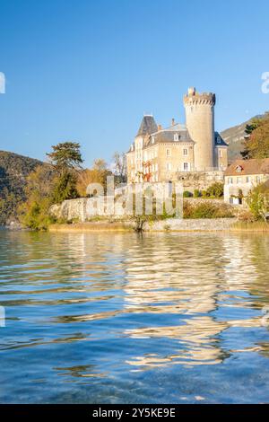 Château Ruphy dans Dungt au village du lac d'Annecy, Haute-Savoie, Rhône-Alpes, France Banque D'Images