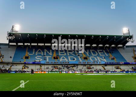 Stadiumoverview, pendant le match Club Brugge - Borussia Dortmund au Jan Breydelstadion pour la Ligue des Champions, phase de Ligue, Journée 1 saison 2024-2025 à BRUGE, Belgique le 18 septembre 2024 photo par Marcel van Dorst / EYE4images/DeFodi images Defodi-746  1MD5174-ARW *** Stadiumoverview, pendant le match Club Brugge Borussia Dortmund au Jan Breydelstadion, phase 1 saison 2024 2025 Belgique le 18 septembre 2024 photo de Marcel van Dorst Eye4images DeFodi images Defodi 746 1MD5174 ARW Defodi-746 Banque D'Images