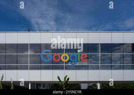 Gros plan du logo Google sur le bâtiment à Mountain View, Californie, États-Unis Banque D'Images
