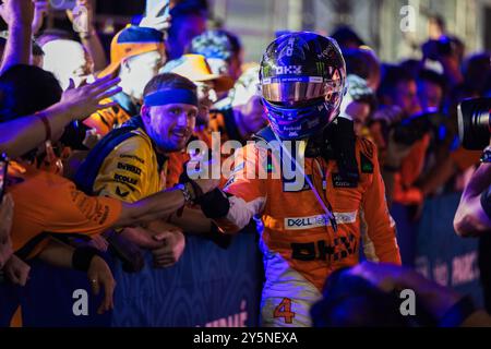 Marina Bay Street circuit, Singapour, Singapour. 22 septembre 2024 ; Lando Norris de Grande-Bretagne et l'écurie McLaren F1 Team lors du Grand Prix de formule 1 de Singapour crédit : Jay Hirano/AFLO/Alamy Live News Banque D'Images