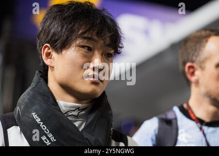 Marina Bay Street circuit, Singapour, Singapour. 22 septembre 2024 ; Yuki Tsunoda du Japon et Visa Cash App RB Formula One Team pendant le Grand Prix de formule 1 de Singapour crédit : Jay Hirano/AFLO/Alamy Live News Banque D'Images