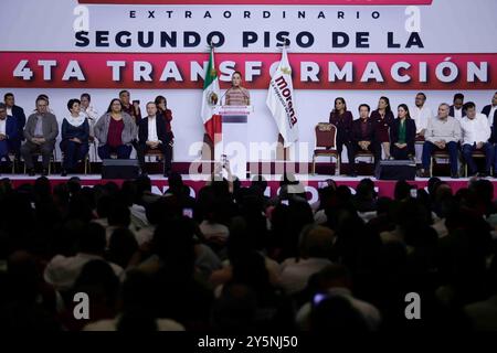 Mexico, Mexico, Mexique. 22 septembre 2024. CLAUDIA SHEINBAUM PARDO (présidente élue virtuelle) s'adressant à tous les conseillers et membres du Congrès national du parti MORENA, qui étaient présents pour le vote interne pour les changements de direction. (Crédit image : © Luis E Salgado/ZUMA Press Wire) USAGE ÉDITORIAL SEULEMENT! Non destiné à UN USAGE commercial ! Banque D'Images