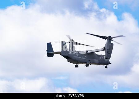 08-0050 le Bell-Boeing V-22 Osprey de l'USAF arrive à la RAF Mildenhall Banque D'Images