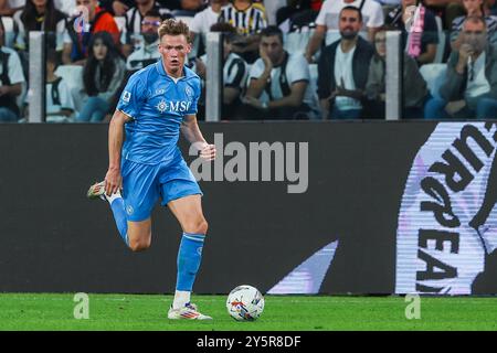 Turin, Italie. 21 septembre 2024. Scott Francis McTominay de la SSC Napoli vu en action lors de la Serie A 2024/25 match de football entre la Juventus FC et la SSC Napoli au stade Allianz. FINAL SCOREJuventus 0 | 0 Napoli crédit : SOPA images Limited/Alamy Live News Banque D'Images