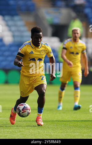 Cardiff, Royaume-Uni. 21 septembre 2024. Wilfried Gnonto de Leeds Utd en action. EFL Skybet championnat match, Cardiff City v Leeds Utd au Cardiff City Stadium à Cardiff, pays de Galles, le samedi 21 septembre 2024. Cette image ne peut être utilisée qu'à des fins éditoriales. Usage éditorial exclusif, photo par Andrew Orchard/Andrew Orchard photographie sportive/Alamy Live News crédit : Andrew Orchard photographie sportive/Alamy Live News Banque D'Images