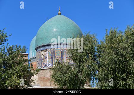 Shahrisabz, Ouzbékistan. Monument de la dynastie Timuride Dorus-Saodat qui signifie dépôt du pouvoir. Tombeau familial de la dynastie Timuride Banque D'Images