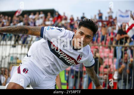 Santiago Castro du Bologna FC célèbre après avoir marqué lors de l'AC Monza vs Bologna BFC, 5Â° Serie A Enilive 2024-25 match au stade U-Power de Monza (MB), Italie, le 22 septembre 2024. Banque D'Images