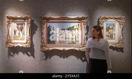 Bonhams, Londres, Royaume-Uni. 23 septembre 2024. La vente d'art britannique et impressionniste du XIXe siècle a lieu à Bonhams le 25 septembre. Les points forts incluent : (centre) Rubens Santoro (italien, 1859-1942), Un canal vénitien tranquille, 1884, estimé £15 000 - £20,000. Crédit : Malcolm Park/Alamy Live News Banque D'Images