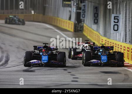 Singapour, Singapour. 22 septembre 2024. #31 Esteban Ocon (FRA, BWT Alpine F1 Team), #10 Pierre Gasly (FRA, BWT Alpine F1 Team), Grand Prix F1 de Singapour au Marina Bay Street circuit le 22 septembre 2024 à Singapour, Singapour. (Photo de HOCH Zwei) crédit : dpa/Alamy Live News Banque D'Images