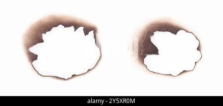 Trous de papier brûlé illustration vectorielle réaliste Illustration de Vecteur