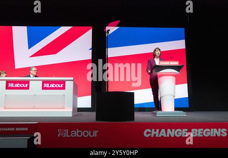 Liverpool, Royaume-Uni. 23 septembre 2024. Rachel Reeves discours de la chancelière lors de la deuxième journée de la conférence du Parti travailliste 2024 à Liverpool Royaume-Uni. Photo : garyroberts/worldwidefeatures.com photo : garyroberts/worldwidefeatures.com crédit : GaryRobertsphotography/Alamy Live News crédit : GaryRobertsphotography/Alamy Live News Banque D'Images