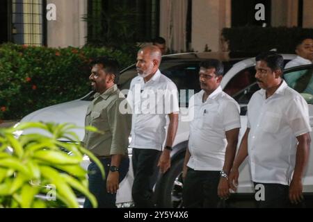 Colombo, Sri Lanka. 22 septembre 2024. Le président élu du Sri Lanka Anura Kumara Dissanayaka son arrivée au bureau de la Commission électorale à Colombo. (Photo de Saman Abesiriwardana/Pacific Press) crédit : Pacific Press Media production Corp./Alamy Live News Banque D'Images