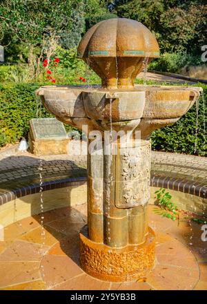 Fontaine commémorative tchèque dans Jephson Gardens, Leamington Spa, Royaume-Uni. Banque D'Images