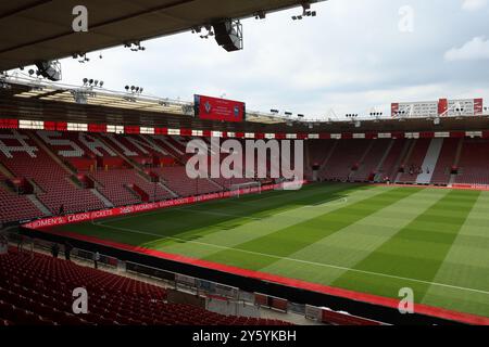 Vue générale du St Mary's Stadium, stade du Southampton Football Club - Southampton v Ipswich Town, premier League, St Mary's Stadium, Southampton, Royaume-Uni - 21 septembre 2024 usage éditorial exclusif - restrictions DataCo applicables Banque D'Images