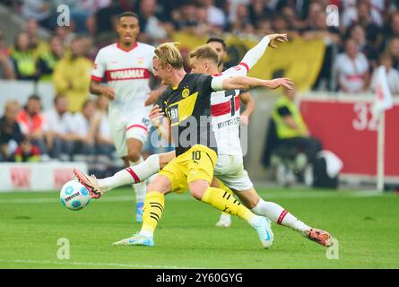 Maximilian Mittelstaedt, VFB 7 Competition for the ball, Tackling, duel, header, zweikampf, action, lutte contre Julian Brandt, BVB 10 dans le match VFB STUTTGART - BORUSSIA DORTMUND 5-1 le 22 septembre 2024 à Stuttgart, Allemagne. Saison 2024/2025, 1.Bundesliga, Journée 4, 4.Spieltag photographe : ddp images / STAR-images - LA RÉGLEMENTATION DFL INTERDIT TOUTE UTILISATION DE PHOTOGRAPHIES comme SÉQUENCES D'IMAGES et/ou QUASI-VIDÉO - Banque D'Images