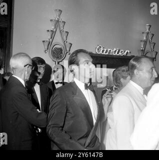 KARIM AGA KHAN AU SPORTING CLUB MONACO LE 9 AOÛT 1960 Banque D'Images