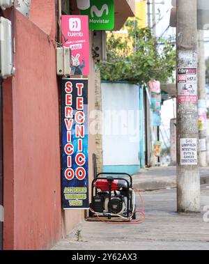 CORTES ENERGÃA QUITO QUITO, lundi 23 septembre 2024 coupures de courant sectorielles dans la ville de Quito et les vallées du secteur Conocoto photos Rolando Enriquez API Quito Pichincha Ecuador soi CORTES ENERGÃA QUITO da5a6b1f911e8d5faf192011596b6f04 Copyright : xROLANDOxENRIQUEZx Banque D'Images