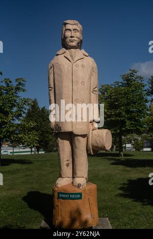 Statues en bois sculpté dans le parc Wolastoq, Saint John, Nouveau-Brunswick, Canada Banque D'Images