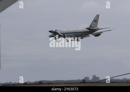 NY, États-Unis. 23 septembre 2024. New York, États-Unis, 23 septembre 2024 : le président Joe Biden arrive à New York à bord d’Air Force One et part sur Marine One, accueilli par des responsables locaux avant l’Assemblée générale des Nations Unies. Photo : Giada Papini Rampelotto/EuropaNewswire. (Crédit image : © Luiz Rampelotto/ZUMA Press Wire) USAGE ÉDITORIAL SEULEMENT! Non destiné à UN USAGE commercial ! Crédit : ZUMA Press, Inc/Alamy Live News Banque D'Images