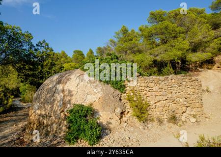 Vieux four et chalet, es Portitxol, municipalité de Sant Joan de LabritjaIbiza, Îles baléares, Espagne. Banque D'Images