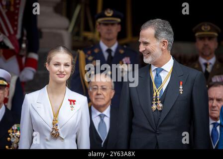 Madrid, 31/10/2023. Prestation de serment de la Constitution par Leonor, Princesse des Asturies, accompagnée de leurs Majestés le Roi Felipe et la Reine Letizia, l'Infante Sofía et le Président du Gouvernement, Pedro Sánchez. Photo : Ignacio Gil. ARCHDC. Crédit : album / Archivo ABC / Ignacio Gil Banque D'Images