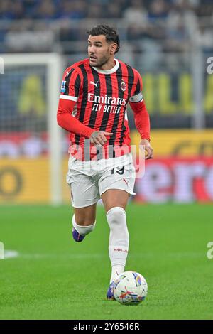 Milan, Italie. 22 septembre 2024. Theo Hernandez (19 ans) de l'AC Milan a vu lors du match de Serie A entre l'Inter et l'AC Milan à Giuseppe Meazza à Milan. Banque D'Images