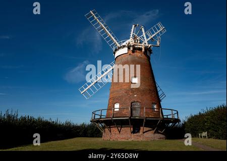 Thaxted Windmill Thaxted Essex UK septembre 2024 Thaxted Windmill également connu sous le nom de John Webb's Mill. Le moulin à vent a été construit en 1804 pour John Webb, un loca Banque D'Images