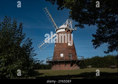 Thaxted Windmill Thaxted Essex UK septembre 2024 Thaxted Windmill également connu sous le nom de John Webb's Mill. Le moulin à vent a été construit en 1804 pour John Webb, un loca Banque D'Images